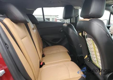 2019 Chevrolet Trax 1Lt z USA, uszkodzony, nr VIN 3GNCJLSB1KL243193